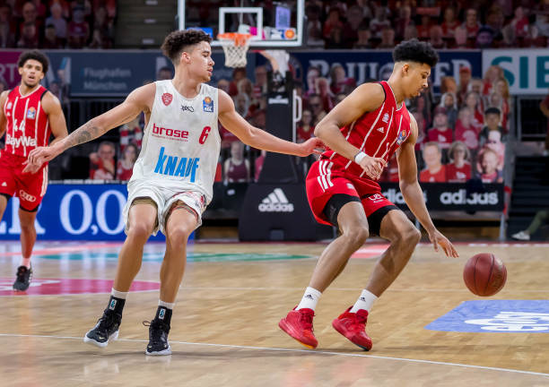 在比分最焦 在比分最焦