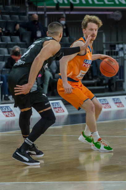 友谊赛场见 友谊赛场见