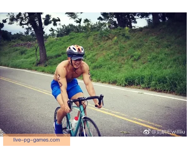 铁人三项冠军：突破极限的挑战与荣耀